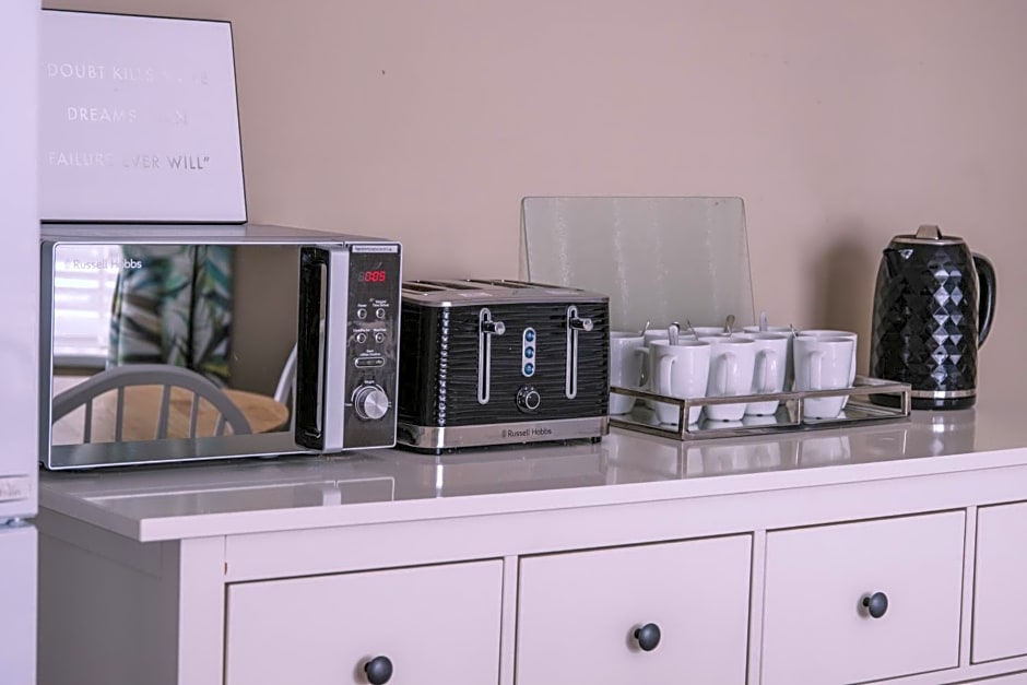 Haven House Rooms, Barry