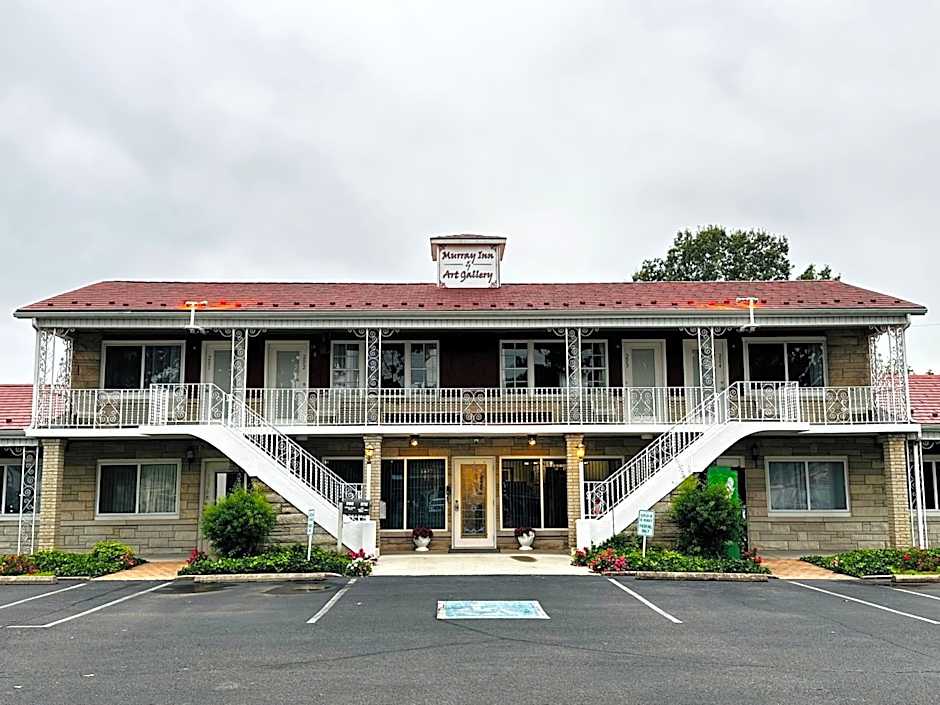 Murray Inn and Art Gallery