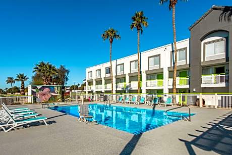 Revival Scottsdale Studios