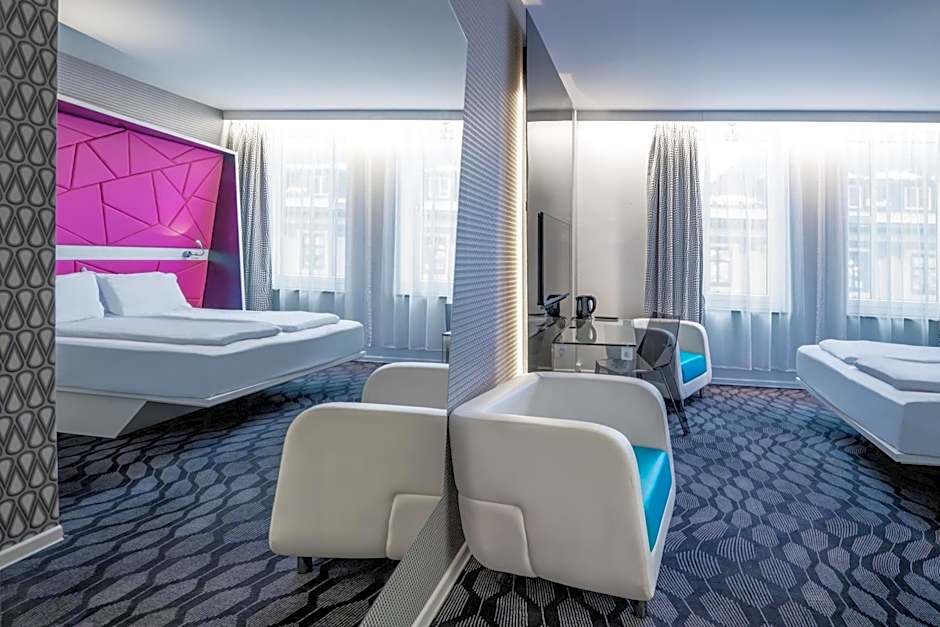 Magic Hotel Xhibition