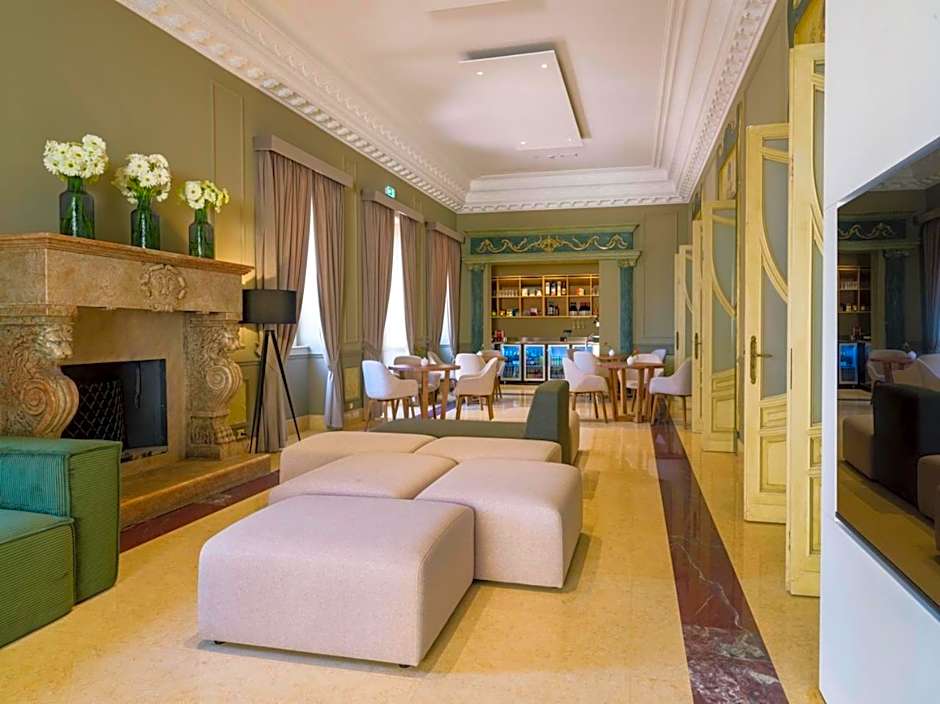 UNA HOTELS One Catania