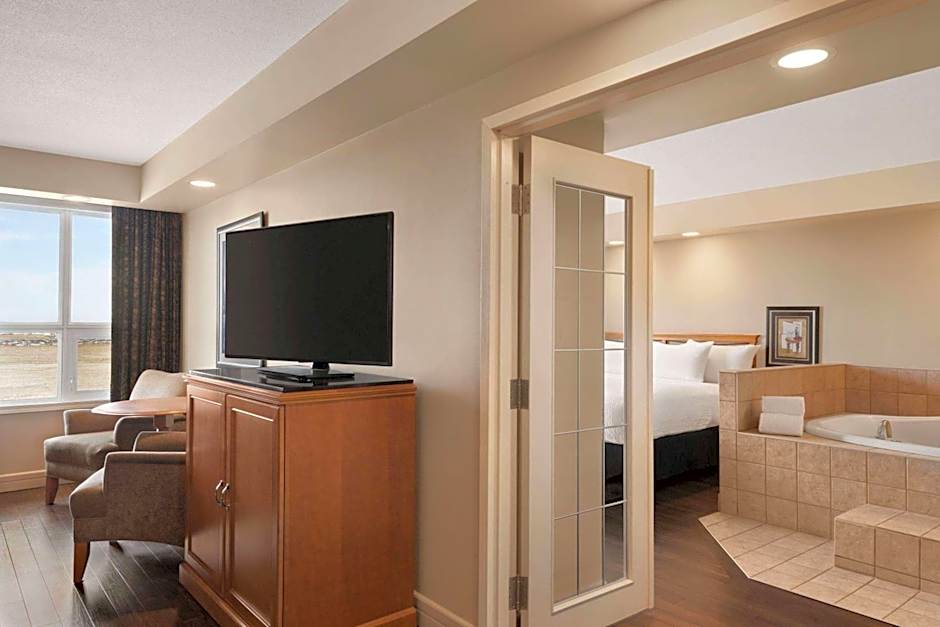 Royal Hotel Edmonton Airport Trademark Collection by Wyndham