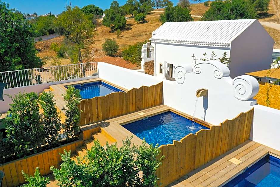 Colégio Charm House