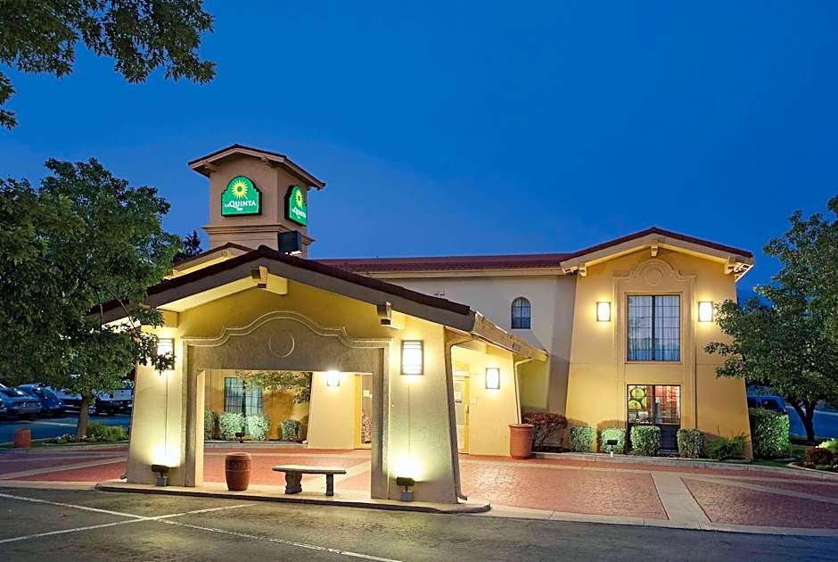 La Quinta Inn & Suites by Wyndham Salt Lake City Midvale