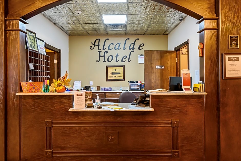 The Alcalde Hotel by OYO