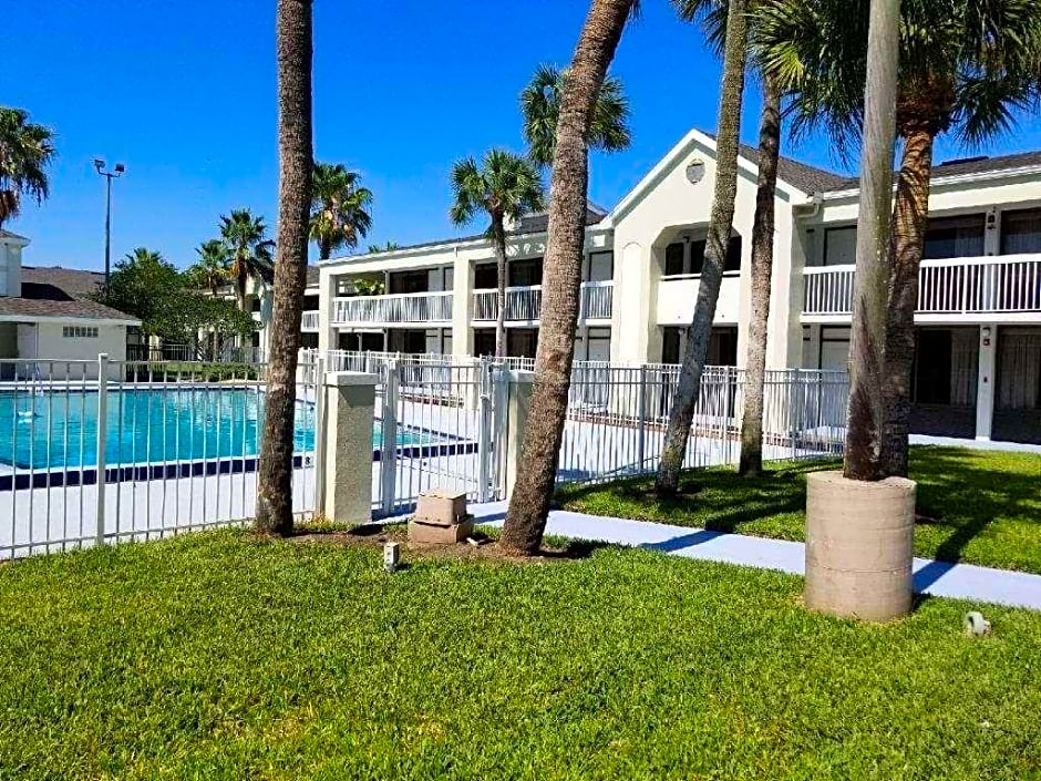 GreenPoint Hotel Kissimmee