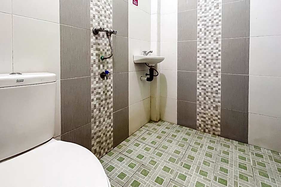 RedDoorz Syariah Near SMA N 6 Palembang