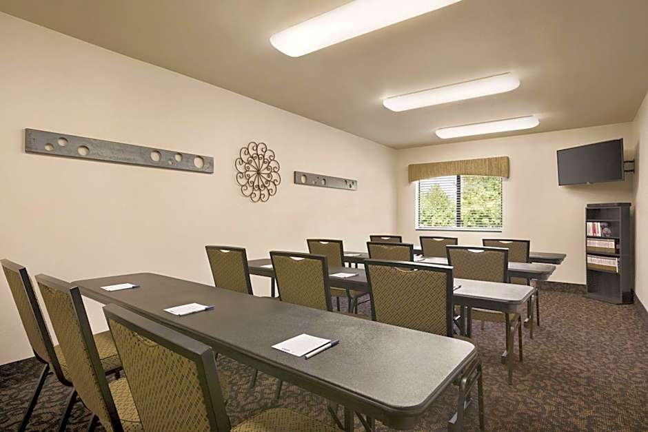 Travelodge by Wyndham Brunswick near Fredrick