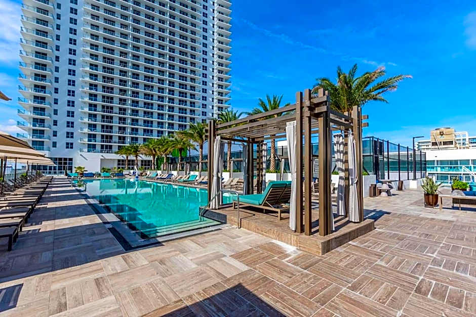 Amazing Apartments At H Beach House