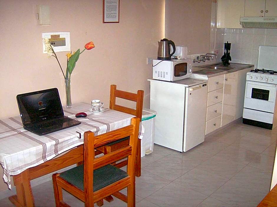 Rantzo Holiday Apartments