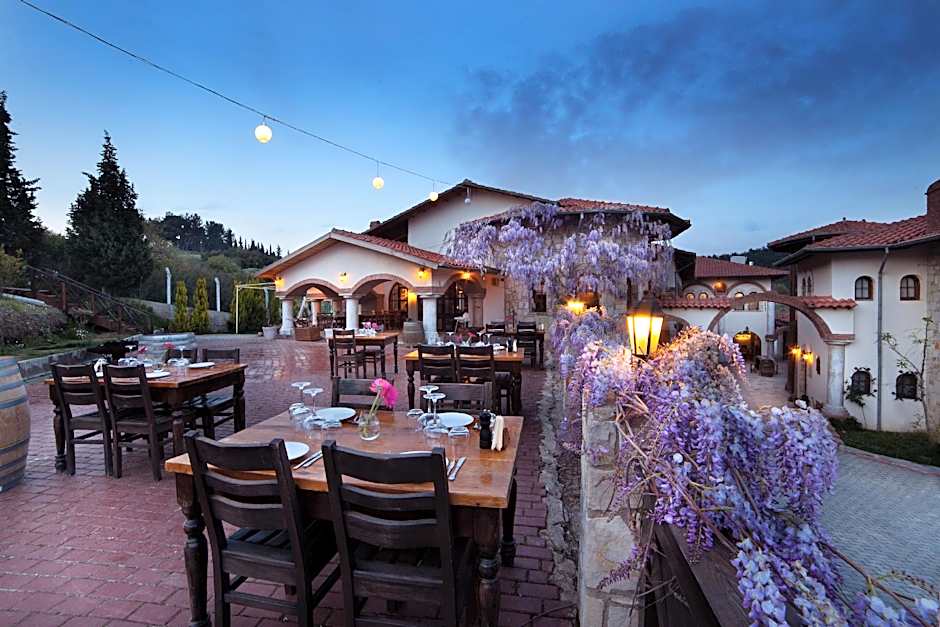 Vinifera Hotel Yedibilgeler Vineyards