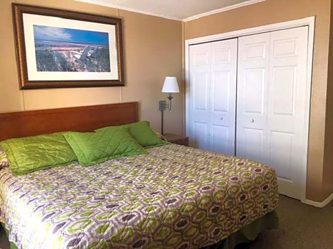 Polynesian Oceanfront Hotel