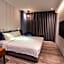 Explore Hotel