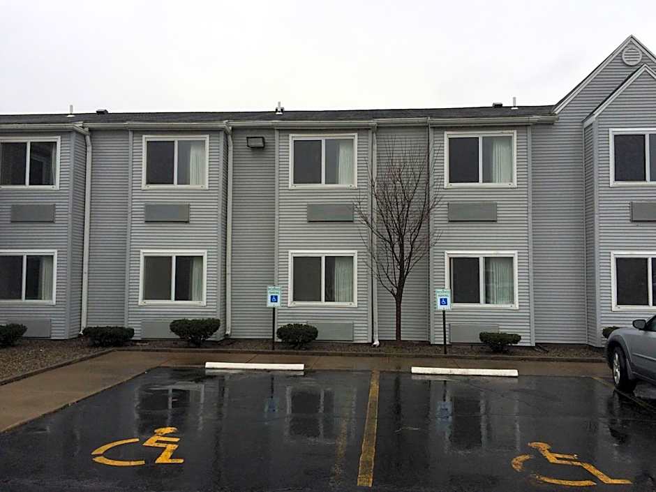 Baymont by Wyndham Henrietta/Rochester