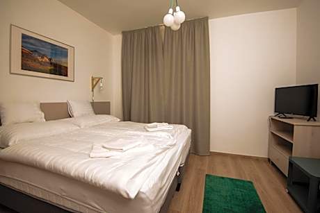Queen Room with Balcony