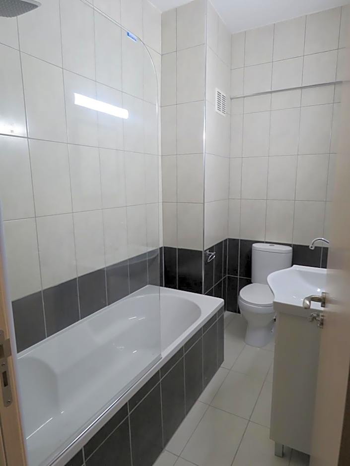 Polyxeni Hotel Apartments