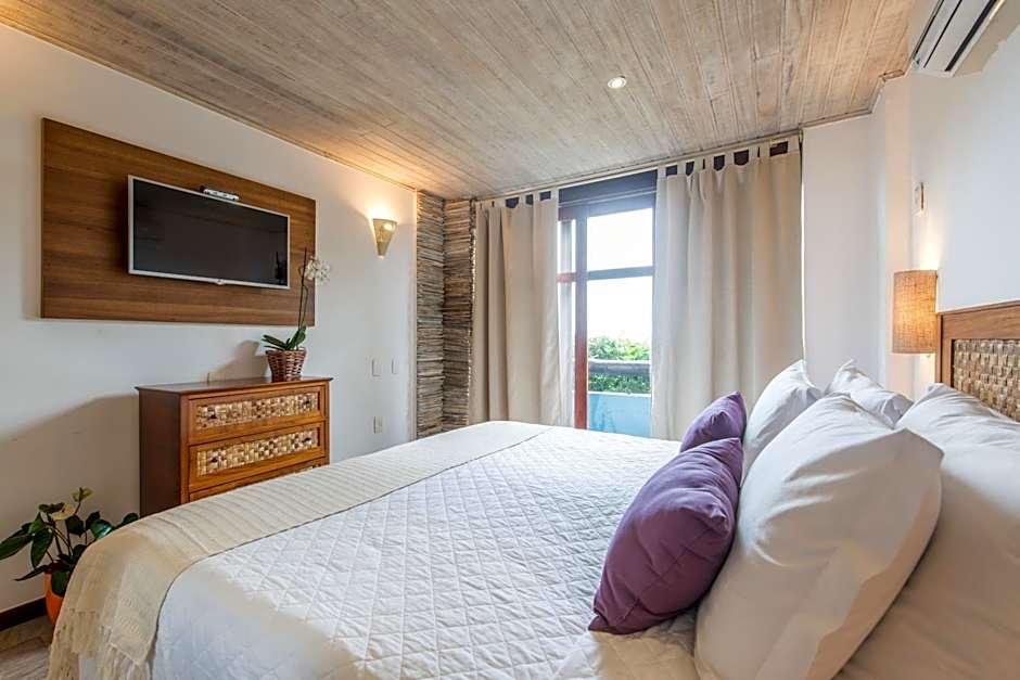 La Pedrera Small Hotel & Spa