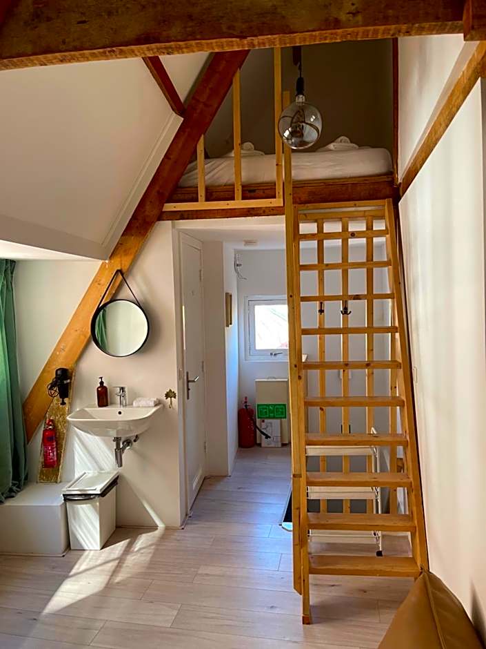 Tiny Private City Rooms Haarlem