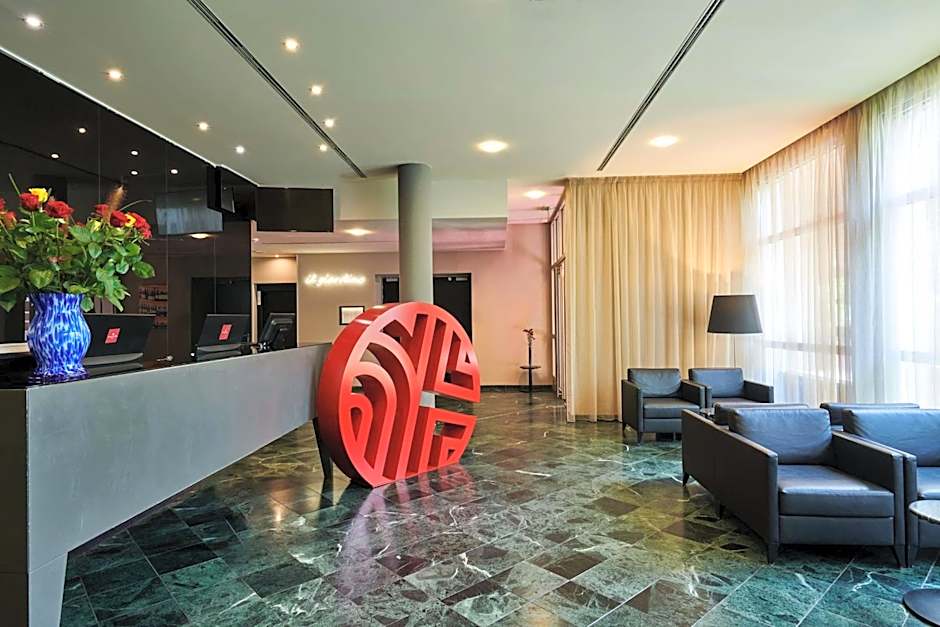 NH Collection Prague