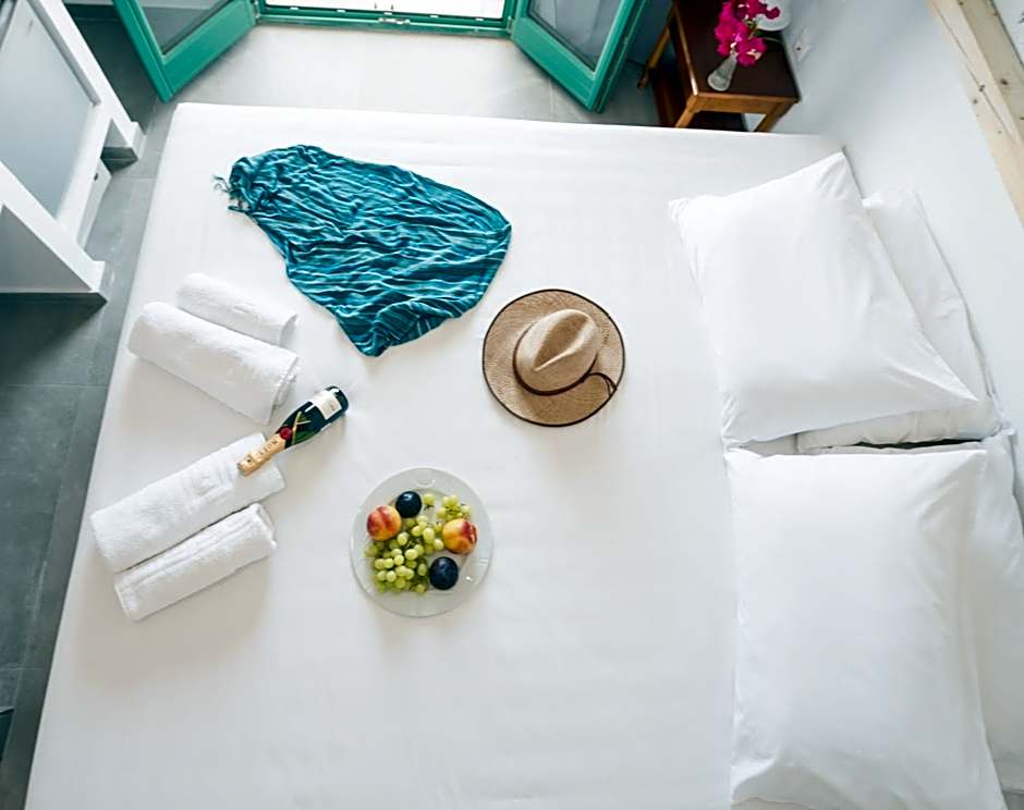 Ifestia Hotel