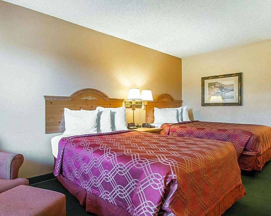 Econo Lodge Springfield I-44