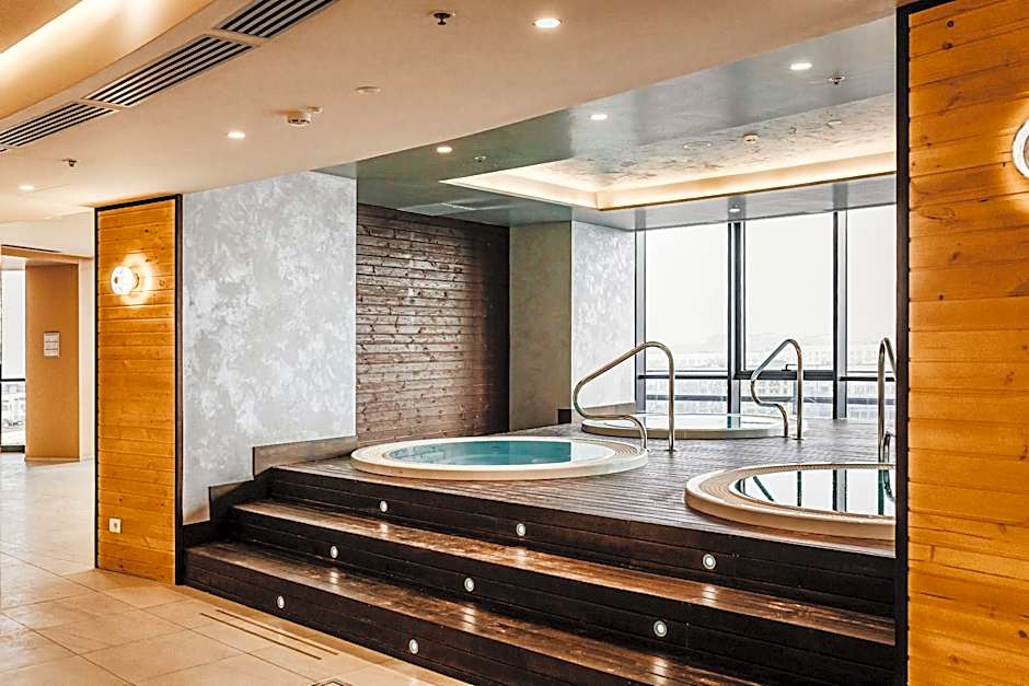 Mercure Almaty City Center