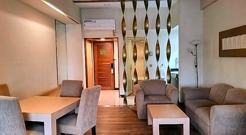 Lux Tychi Hotel Malang