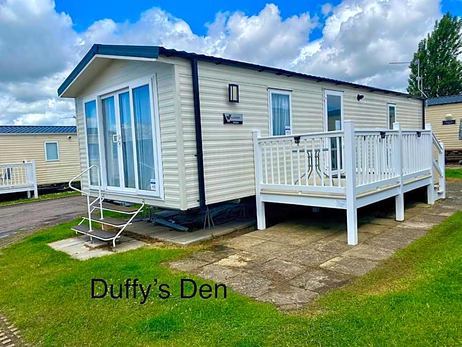 Duffy's Den - Parkdean California Cliffs - Fulmar 45