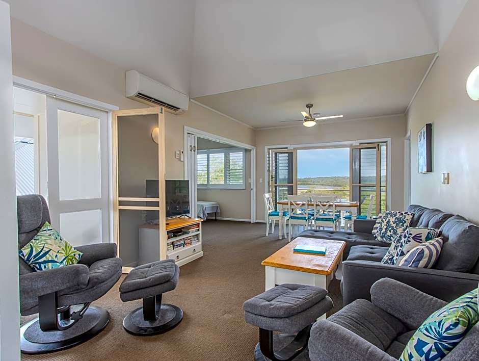 Hastings Cove Holiday Apartments