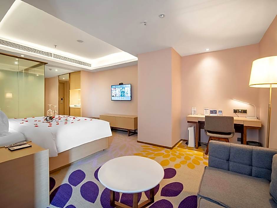 Lavande Hotel Zunyi Times Tianjie