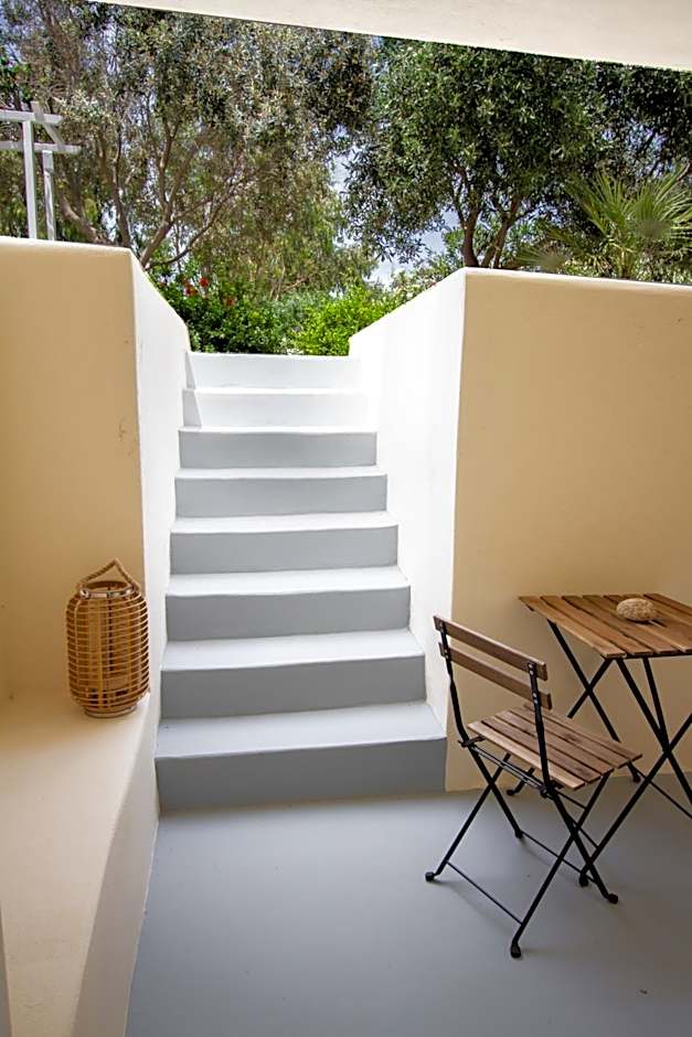 Sea Sound White Katikies