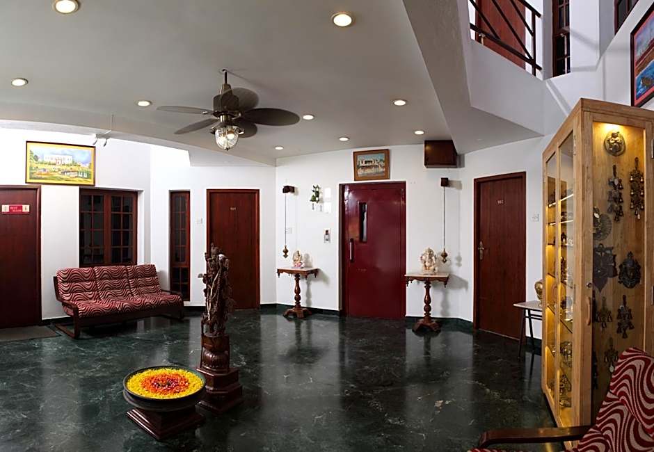 Pondicherry Executive Inn