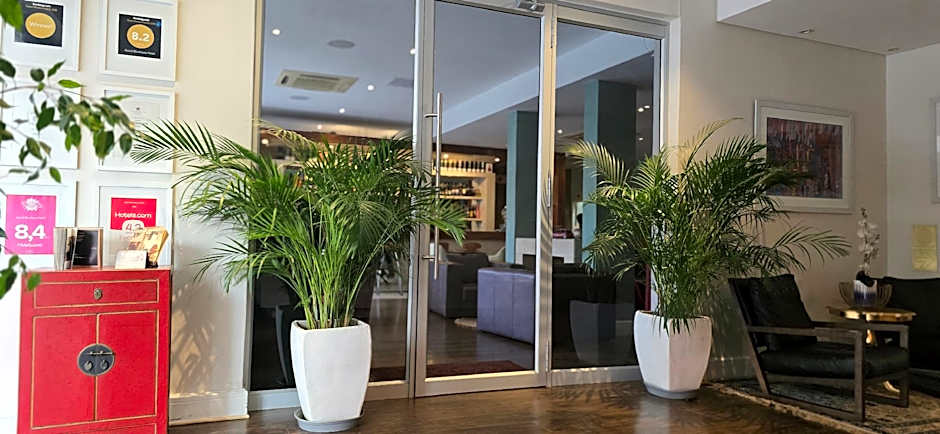 Ascot Boutique Hotel