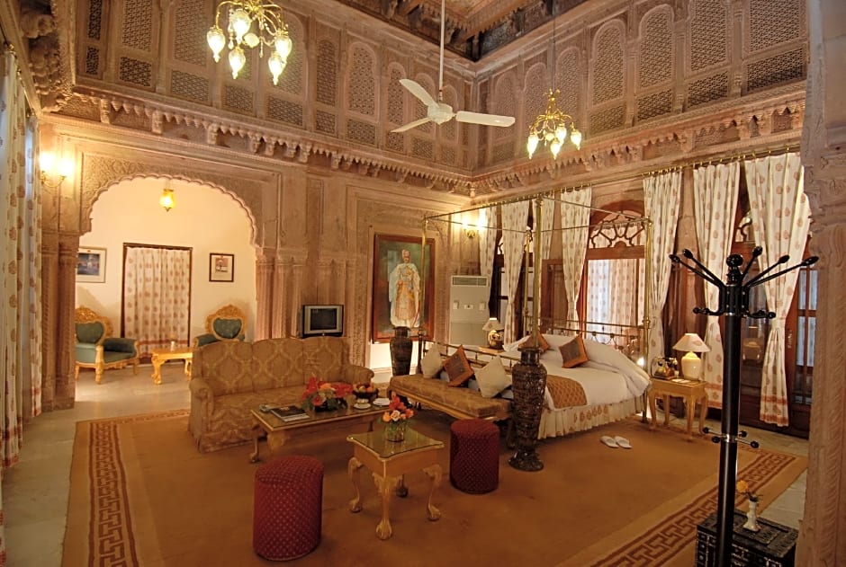 The Laxmi Niwas Palace