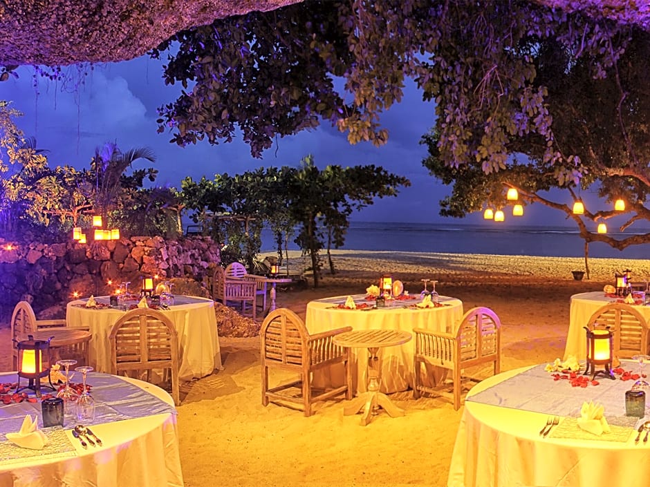 Samabe Bali Suites & Villas