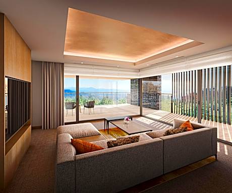Junior Suite with Sky View