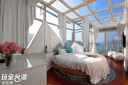 Shuian Lakeside Hotel