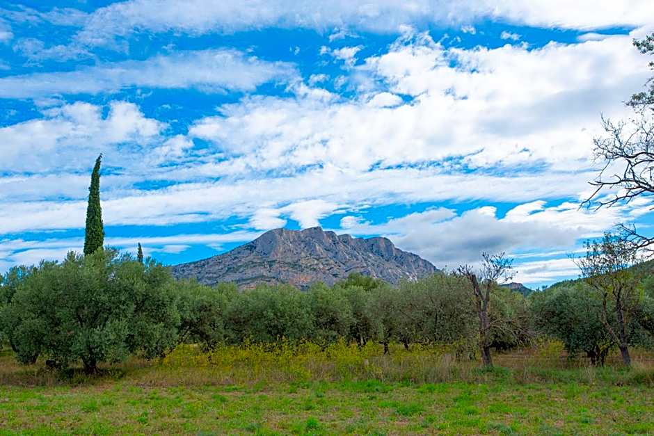 Comfort Aparthotel Aix Le Tholonet