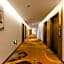 James Joyce Coffetel Shijiazhuang the Mixc Jinyuan Tower Airport Bus