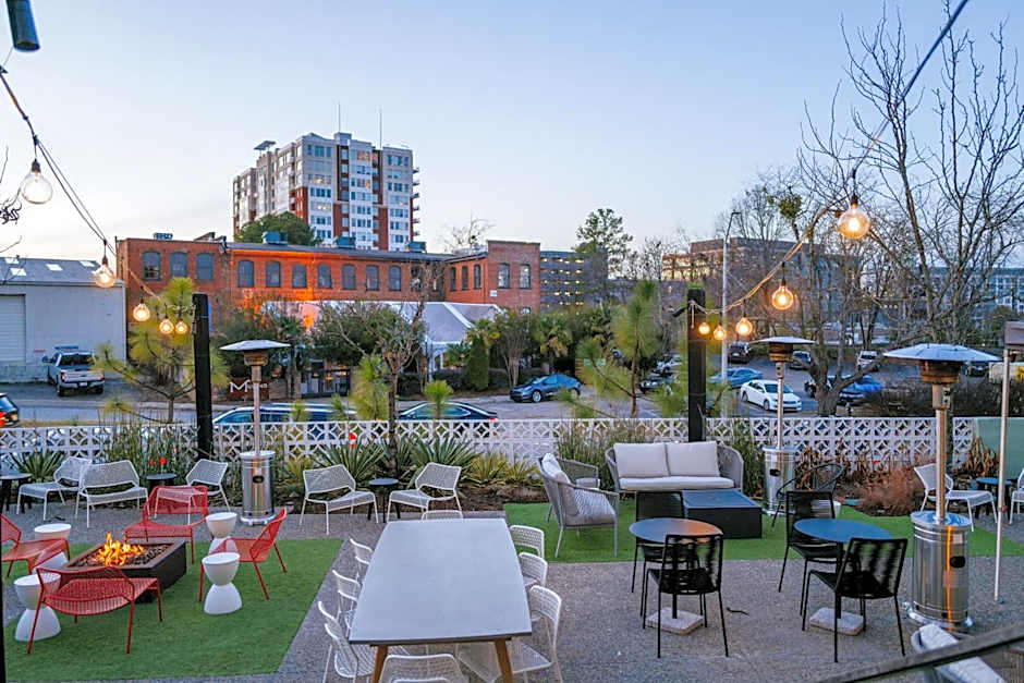 The Longleaf Hotel
