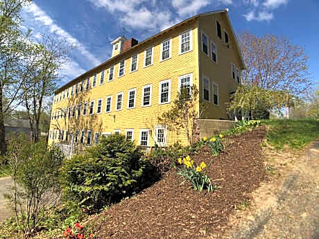Old Mill Inn
