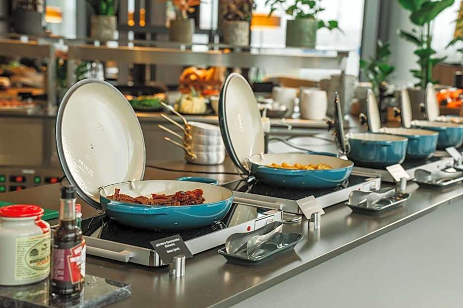 Radisson Blu Hotel at Porsche Design Tower Stuttgart