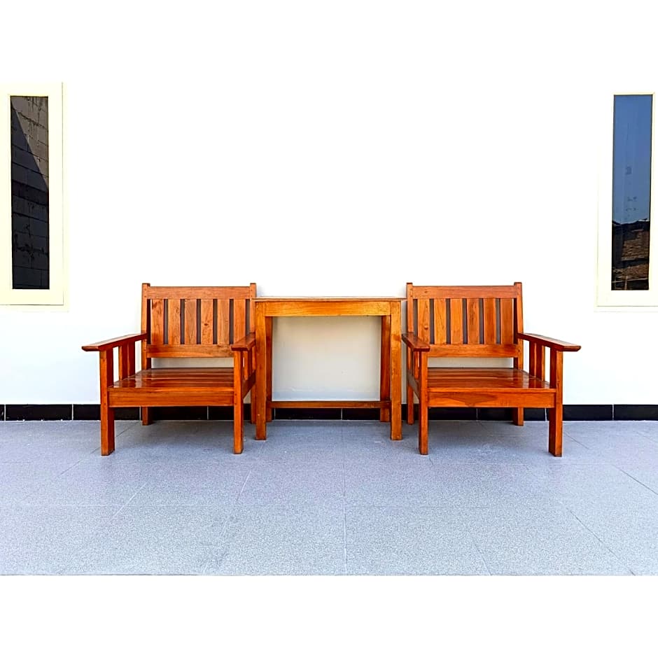 Wisma Mekar Jaya near Solo Safari Mitra RedDoorz