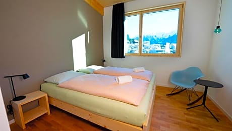 Double Room with  Shower and Lake View - incl. Pool Access