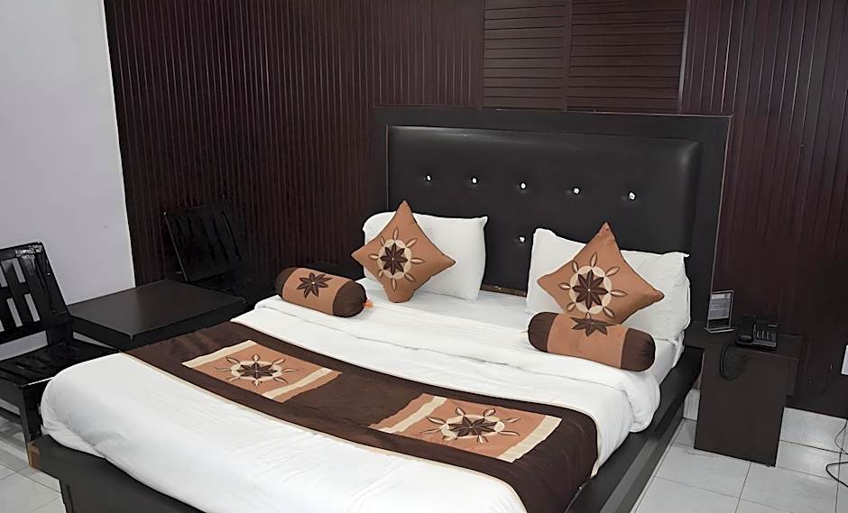 Hotel Trishul Haridwar