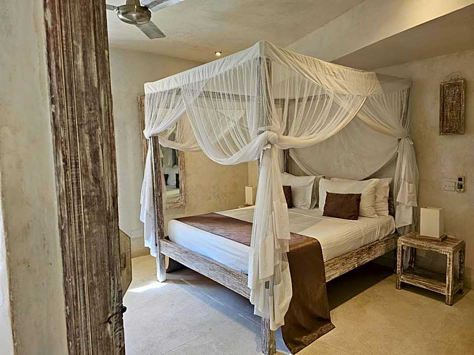 The Villa Luxury Suites Hotel