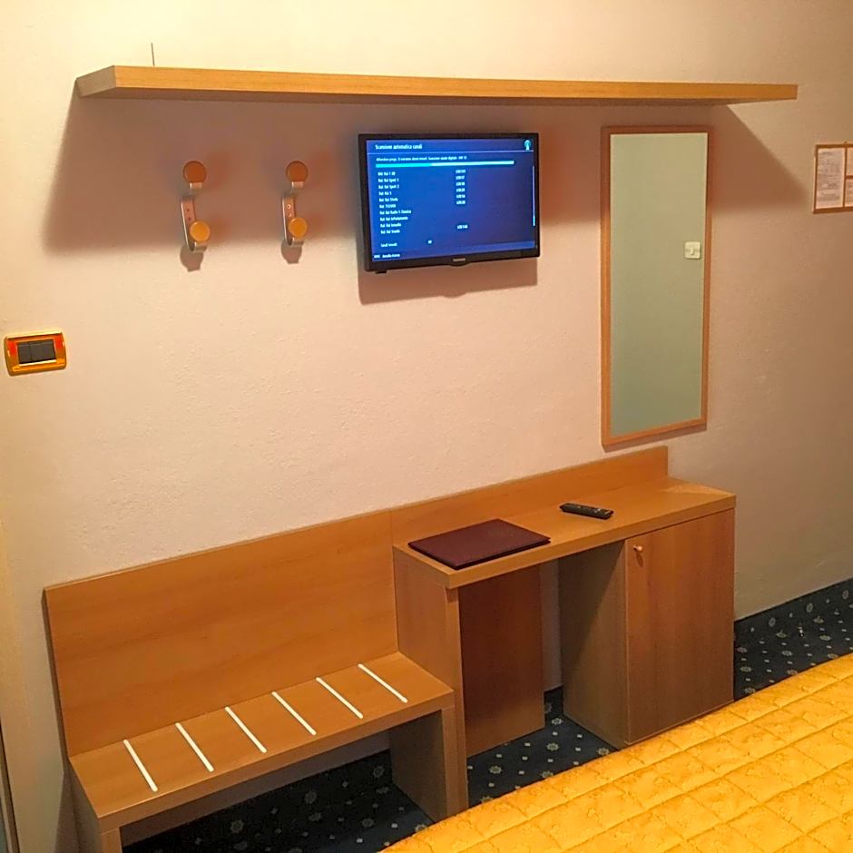 Hotel Miravalle 2000