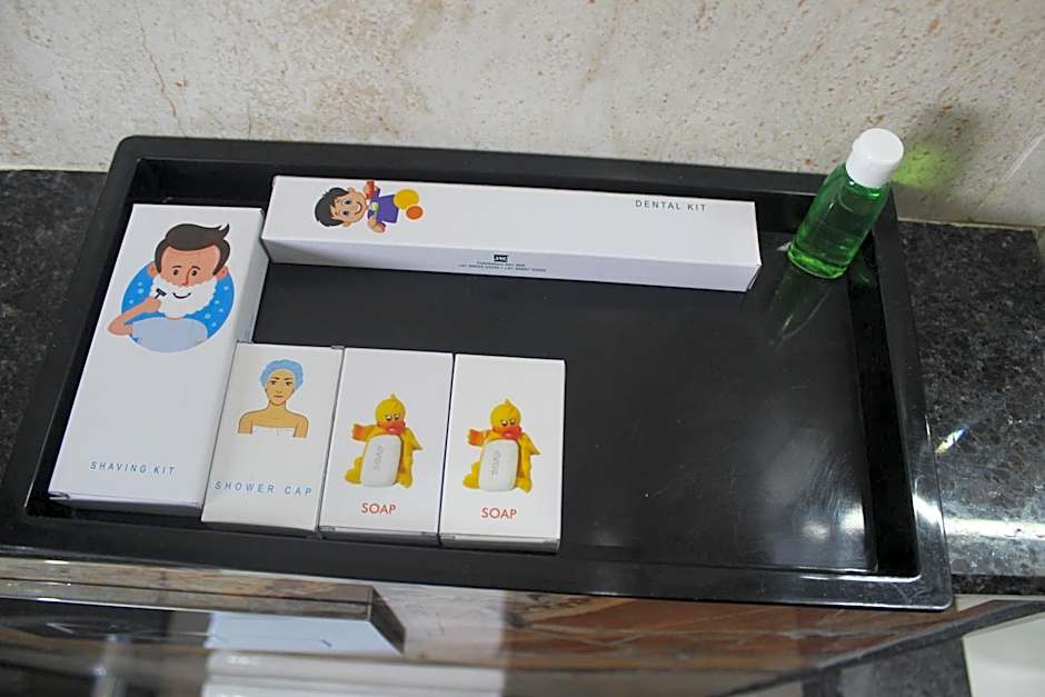 Hotel Saratharajans