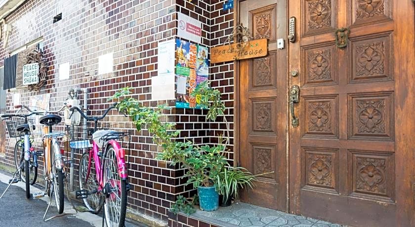 Peace House Showa