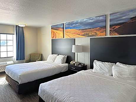2 Queen Beds, Nonsmoking, Accessible